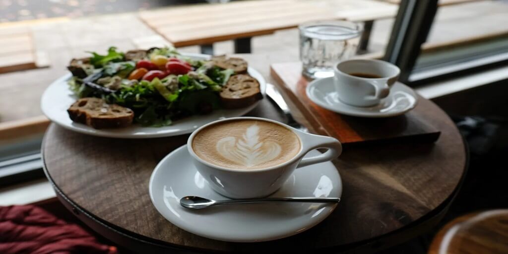 Strategies for Coffee Shops to Upscale Social Media Presence