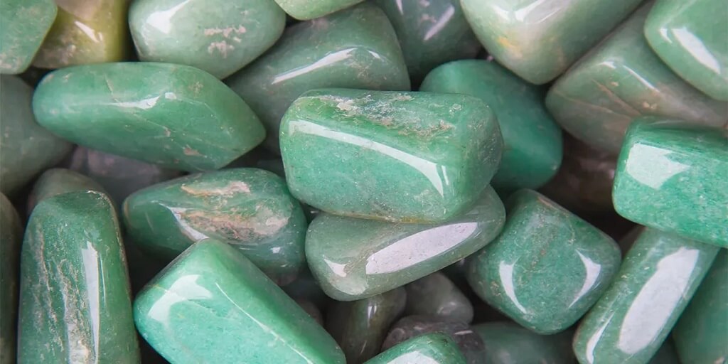 Mats with Jade Gemstones - How They Work and the Science Behind Their Healing Properties