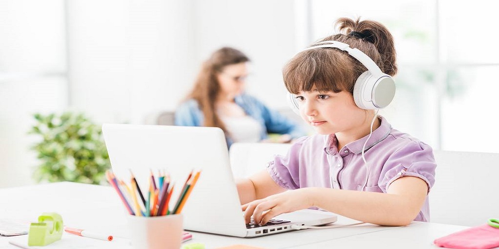 Online Classes for Kids - Choose the Best Online Courses for Your Child