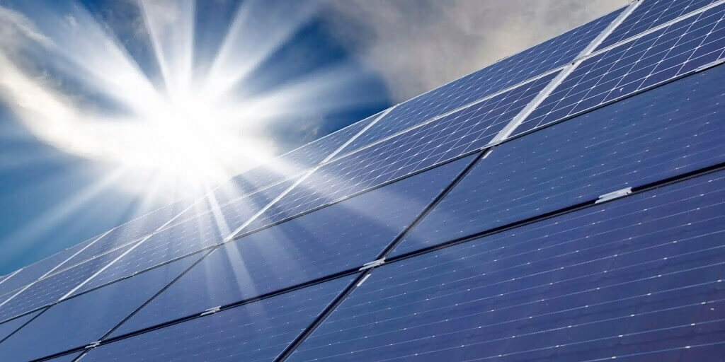 Breakthroughs in Solar Panel Efficiency - The Latest Technological Advancements