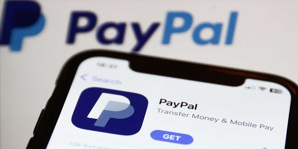 PayPal Launches USD-Pegged Stablecoin: Is It Worth Investing?